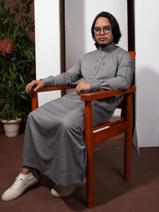 Rayaan Classic Shirt Collar Jubba Ash