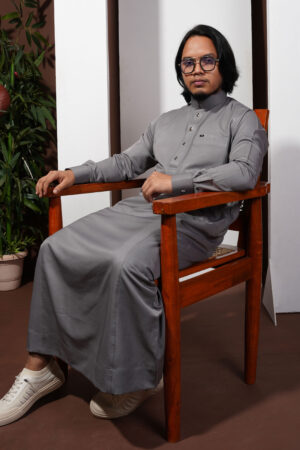 Rayaan Classic Shirt Collar Jubba Ash